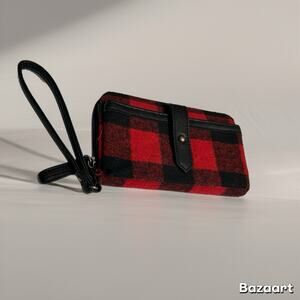 Used Maurice’s Buffalo Plaid Zip Around Wallet